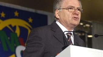 Le nuove sfide del welfare  - di Carlo Costalli
