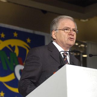 Le nuove sfide del welfare  - di Carlo Costalli