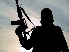 La mano insanguinata del terrorismo non fa differenze fra le vittime