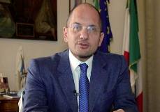 “No al referendum, sì alla cooperazione tra i livelli sociali”