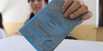 Amministrative: l’affermazione del centrodestra a trazione sovranista. Vince l’unico partito solido 