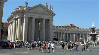 Pellegrinaggi Moderni: Oltre Roma, verso le Periferie dell'Umanità